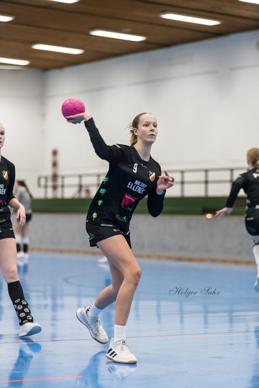 Bild 100 - wBJ TSV Ellerbek - TSV Uetersen : Ergebnis: 15:10